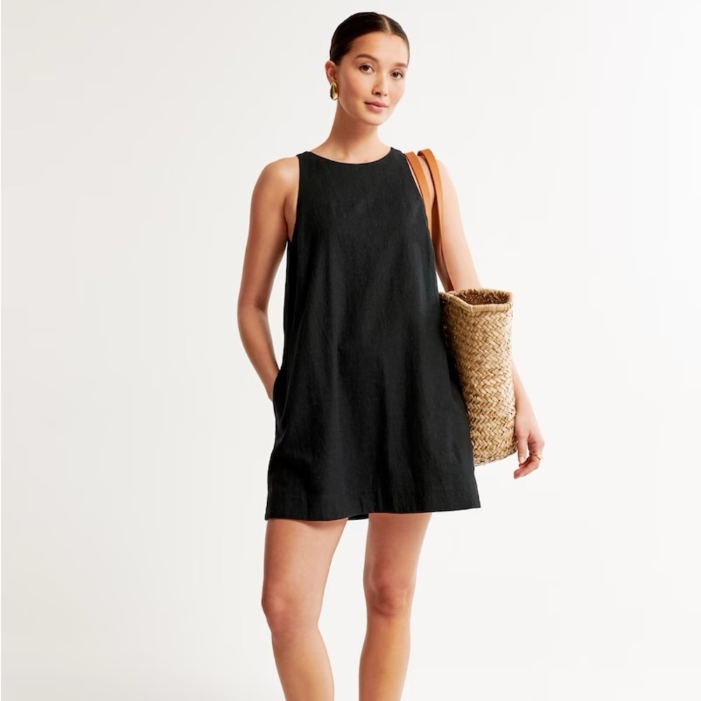 Abercrombie & Fitch High-Neck Linen Dress